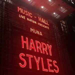 Meet your Posher, Lori